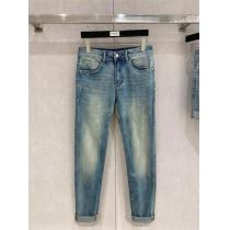 ジーンズスーパー コピー 通販 優良FENDI在庫確保済 新登場 現代的な印象