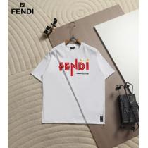 今年マスト お洒落が人気新品 素敵なデザインブランド コピー 安心半袖TシャツFENDI