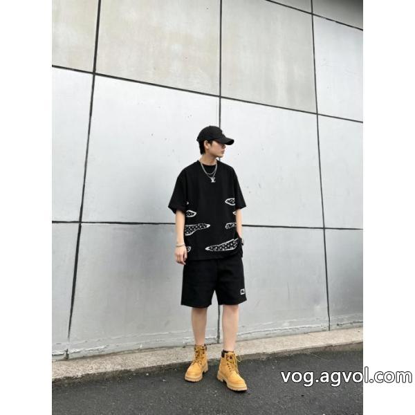 半袖TシャツLOUIS VUITTON先行予約販売 個性的 爆買い新品ブランド コピー