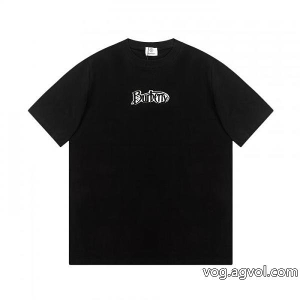 BURBERRYスーパー コピー 通販半袖Tシャツクラシカルな雰囲気 完売寸前 相性抜群のコンビ
