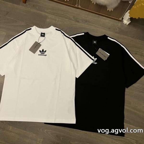balenciagaブランド 通販 激安半袖Tシャツ素敵な夏の定番アイテム 季節感をプラス人気商品 精巧な逸品