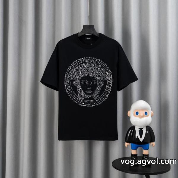 ブランド コピー 通販人気の商品 流行の最前線 防热性抜群なデザイン半袖TシャツVERSACE