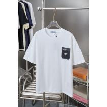 半袖Tシャツプラダ2026新作大注目 HOT最新作 最前線に注目コピー 通販