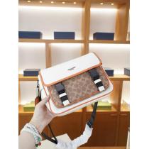 COACH激安 ブランドバッグ上品低価 大注目日本未入荷 新色登場