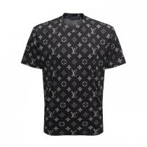 人気新品 大人の魅力 2026新入荷コピー 品 販売半袖TシャツLOUIS VUITTON