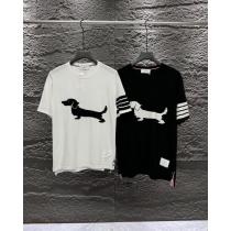 THOM BROWNEコピー 商品 ブランド最新作入荷 超人気美品 2026間違いないアイテム半袖Tシャツ