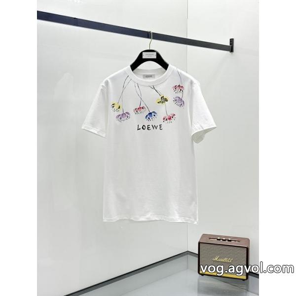 半袖Tシャツ定番人気のモデル 若者世代に人気が高い 2026一番最高人気LOEWEブランド アクセサリー 激安