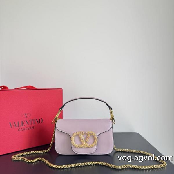 VALENTINO人気爆だんな売れ筋！ 無造作 使い勝手も良好コピー ブランド 販売バッグ.