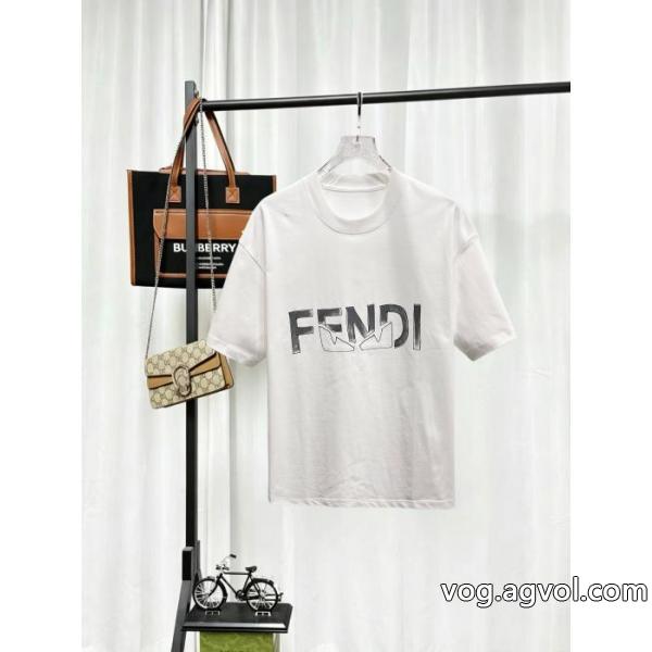 ブランド フェイクFENDI半袖Tシャツモダンな印象 センス漂う お洒落に魅せる