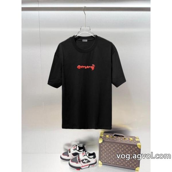 最新 話題沸騰中 限定人気セール 特別感のある半袖TシャツBURBERRYスーパー コピー 品
