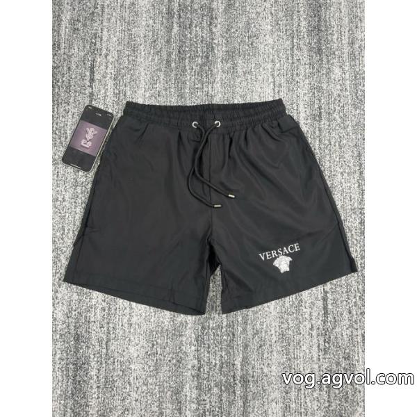 魅力を放つ 注目作品 海外セレブもお気に入りVERSACE&nbsp;&nbsp;&nbsp;&nbsp;スラックスブランド コピー 着払い.