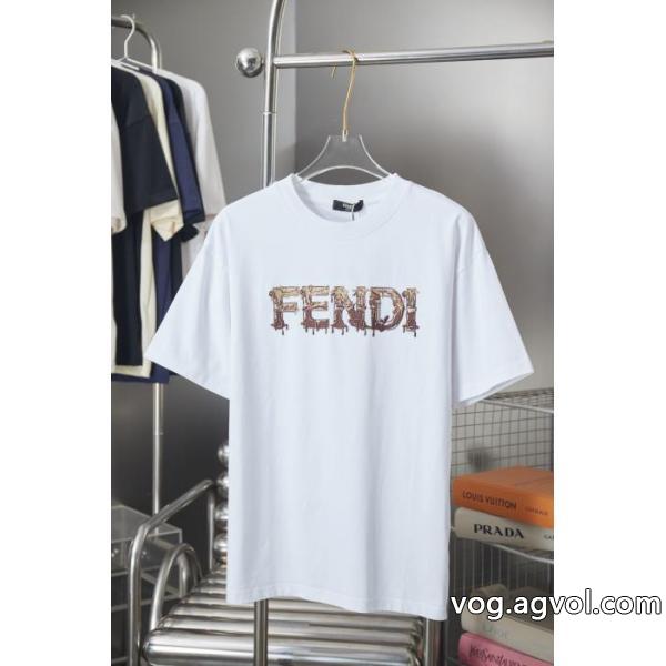 超人気モデル入荷 定番素敵 2026夏到来新作半袖Tシャツブランド コピー  FENDI