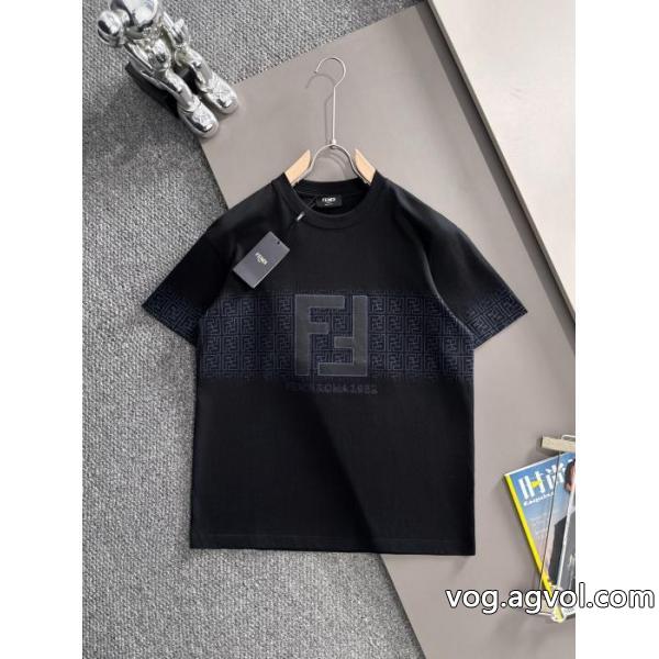 スーパー コピー ブランドFENDI半袖Tシャツ甘過ぎず大人な印象に 限定大特価 今季新作