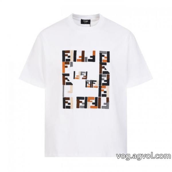 『個性』を表現出来る 人気話題 今季爆発的な人気半袖TシャツFENDI激安 ブランド 通販