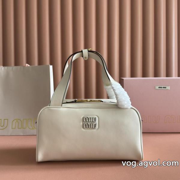 バッグ完売前に 海外大人気 定番人気MIUMIUコピー ブランド 優良.