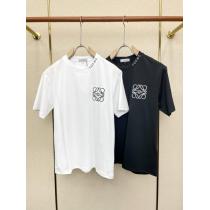偽 ブランドLOEWE大人気商品再入荷! 肌热い季節に欠かせない 大絶賛！ 半袖Tシャツ