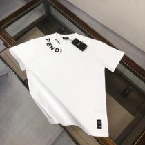国内発機能的 気軽に着れる SALE国内発送FENDIコピー ブランド 通販半袖Tシャツ