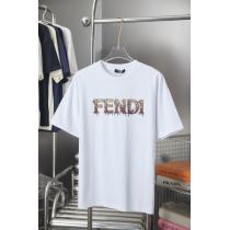 超人気モデル入荷 定番素敵 2026夏到来新作半袖Tシャツブランド コピー  FENDI