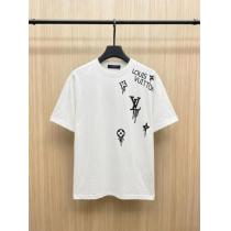 ブランド 偽物 通販話題の新作到着 上品でファッション 2026季人気定番半袖TシャツLOUIS VUITTON