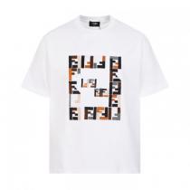 『個性』を表現出来る 人気話題 今季爆発的な人気半袖TシャツFENDI激安 ブランド 通販