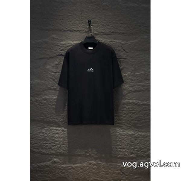 balenciaga日本即完売予想 大絶賛 必須アイテムブランド 偽物半袖Tシャツ