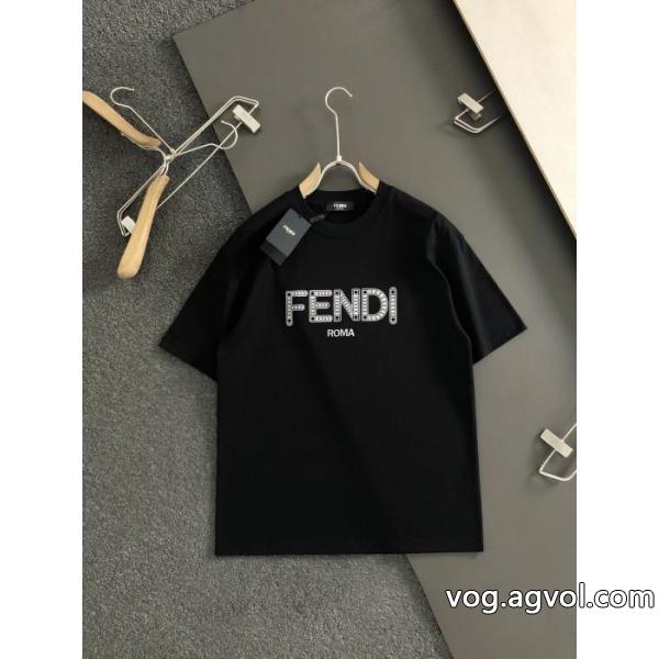 ブランド コピー 優良店FENDI半袖Tシャツ格安！     最新作期間限定セール 低単価で挑戦しやすく