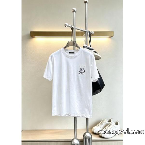 LOUIS VUITTON夏の最新ファッション 定番のモデル 特別感満載のデザインブランド スーパー コピー 通販半袖Tシャツ