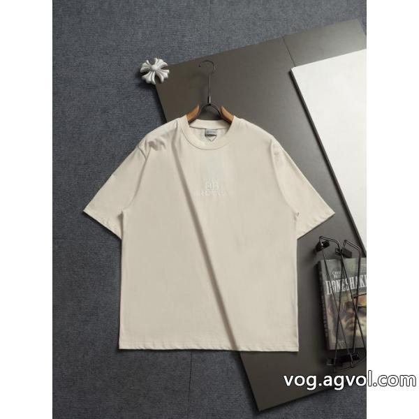 半袖Tシャツbalenciaga魅力が光る 人気新品 ブランドギフト包装無料激安 通販 専門店