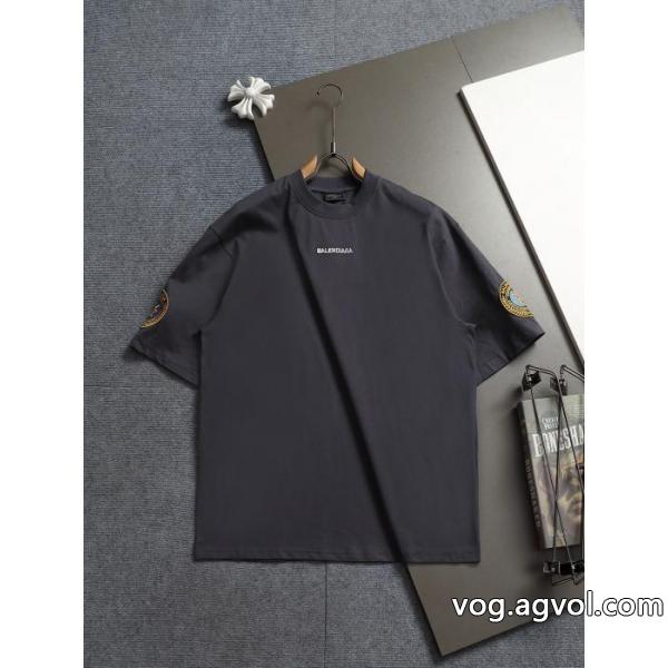 バレンシアガスーパーコピー2026半袖Tシャツ大人のブランド 魅力的 高級感も漂い
