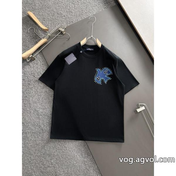 LOUIS VUITTON半袖Tシャツステキ 2026年度 視線を集めてブランド 通販店