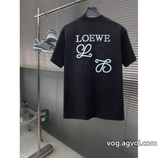 ブランド コピー 販売 店贅沢な気分 ファション性の高い 旬の気分を絶妙に半袖TシャツLOEWE