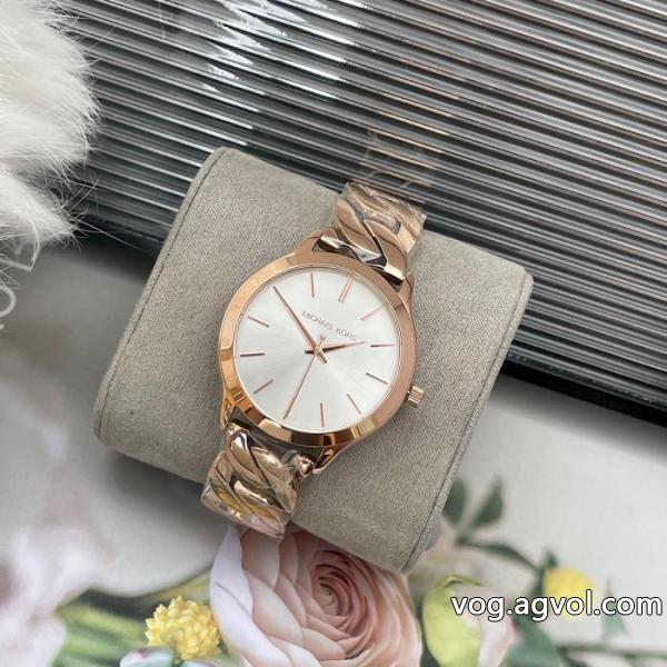ブランド スーパー コピー大人の個性を。  高級な質感 通気性と吸汗性に優れ腕時計Michael Kors..