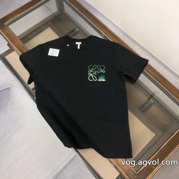 ブランド コピー 着払い超激得 最高の贈り物 大人感漂う2026新作半袖TシャツLOEWE