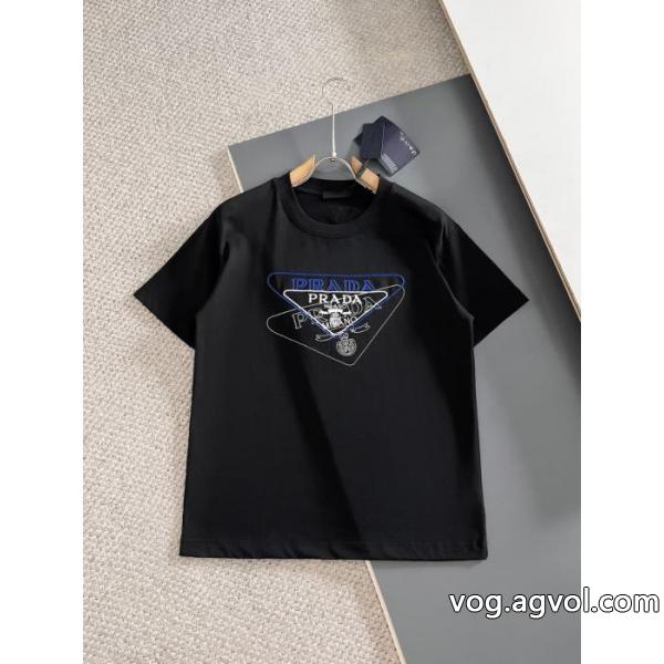 半袖TシャツPRADA魅惑のセクシー美 激安大特集 格好いい 2026ブランドコピー