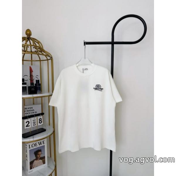 ブラッシュアップして華やかに 高級素材を採用 国内在庫有半袖Tシャツ偽物 ブランドbalenciaga