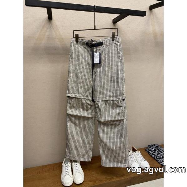スラックス首胸ロゴ 限定 2026年大人気 立ち上げより入荷!コピー ブランド 通販 安心LOUIS VUITTON.