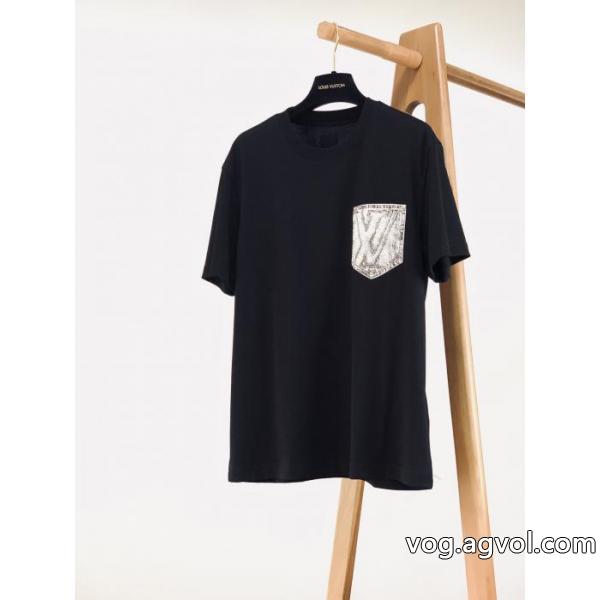 LOUIS VUITTON半袖Tシャツスタイリッシュ 大人っぽい印象が素敵 実用性は勿論ブランド コピー 通販