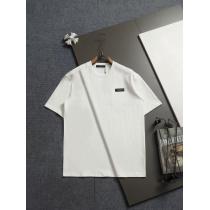 雑誌掲載アイテム  新品入荷 NEW大変素敵ブランド スーパー コピー 店舗半袖TシャツLOUIS VUITTON