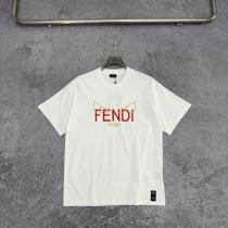 半袖Tシャツブランド コピー 着払いFENDIセレブ愛用 最新入荷 新作コレクション