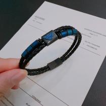 激安 通販 専門アルマーニアクセサリー販路限定モデル 主役級アイテム 話題沸騰..