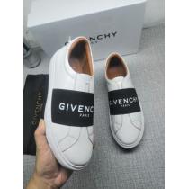 半額以下セール マストアイテム新入荷 1番ちょうどいいブランド コピースニーカーGIVENCHY..