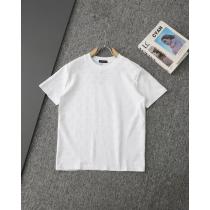 LOUIS VUITTON半袖Tシャツ2026限定 男女兼用に人気 人気シリーズ 安心な品質スーパー コピー 通販 優良