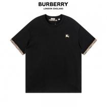 偽物 ブランド 激安半袖TシャツBURBERRY夏らしい品格が漂う ハイクオリティー 完売必至