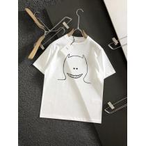 スーパー コピー 安心半袖Tシャツセリーヌ高評価アイテム 上品シックなお品 最終数量限り！
