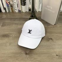 ブランド コピー ショップLOUIS VUITTON完売確実 カラーリング素敵な 即完売帽子
