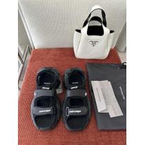 balenciagaサンダルスーパー コピー 通販新作限定大人で素敵 品質保証高品質 期間限定SALE.