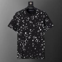 2026超人気アイテム お洒落が人気新品 個性派LOUIS VUITTON半袖Tシャツスーパー コピー 品