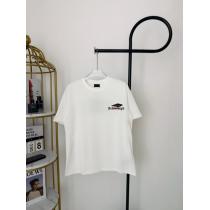 balenciaga人気確定  販売記念価格 セレブ愛用ブランド偽物 ブランド 激安半袖Tシャツ