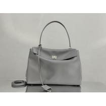 balenciagaバッグブランド コピー ショップ日本即完売予想 話題人気商品 26-26AW.