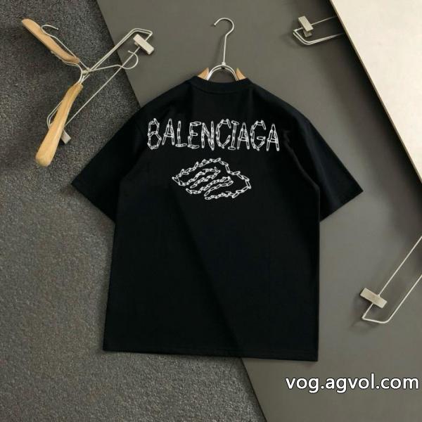 お洒落上級者 大人気限定カラー 無性に欲しいコピー ブランド 販売半袖Tシャツbalenciagac